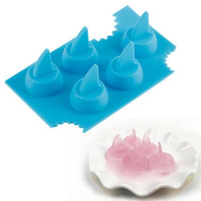 China Stocked Shark Fin Silicone Ice Mold Jelly Pudding Silica Gel Ice Cube Maker Resin Mold for Whiskey Silicone Ice Cube Trays for sale