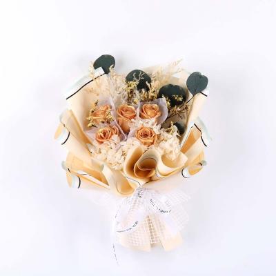 China 2022 New Design Preserved Flower Arrangement Rose Dried Flower Bouquets For Christmas Gifts Or Home Decoration for sale