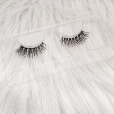 China Real Mink Fur 3D Criss-Cross Eyelashes Natural Fluffy Clear Corner Strip Half Lashes Mink Fur Half Eyelash for sale