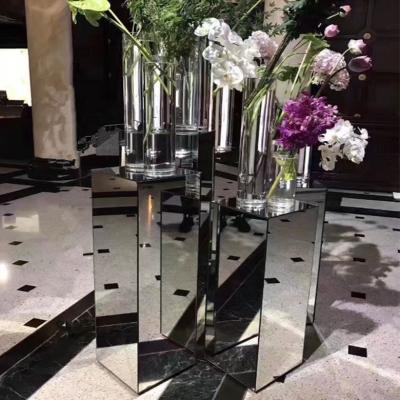 China Non-Toxic Acrylic Stand Wedding Display Pedestal Set Walkway 3 Column Acrylic Mirrored Wedding Decoration for sale