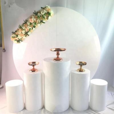 China Supplier Pretty White Round Circle Light Wedding Acrylic Backdrop For Party Wedding Decoration for sale