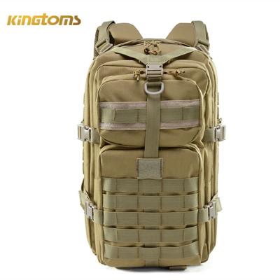 中国 オックスフォード カーキ色のTANの戦術的なハイキングのバックパックは40Lキャンプを厚くする 販売のため