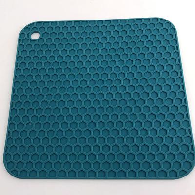 China Multifunctional Square Shape Silicone Kitchen Honeycomb Pot Holder Contemporary Hot Mat for sale