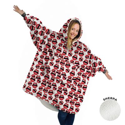 China Lazy Blanket Coral Fleece Couple Pajamas Flannel TV Hoodie Covering Art Cartoon Theme Winter Warm Noise Yutong Anti-pull for sale