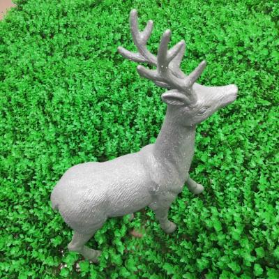 China Dongguan Handmade Handmade Christmas Decoration Figures Indoor Plastic Christmas Silver Deer for sale