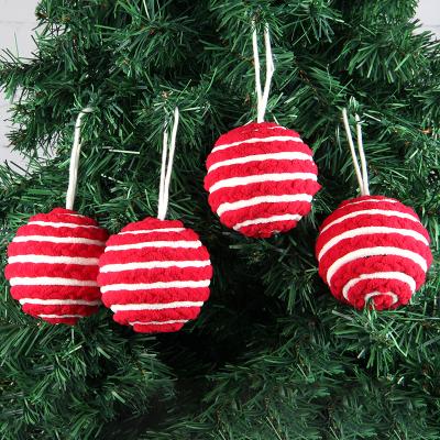 China Dongguan Handmade Yarn Christmas Tree Decoration Handmade Ball for sale