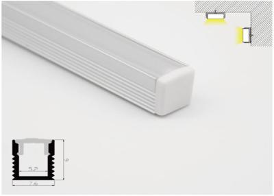 China La protuberancia anti de la corrosión LED perfila el aluminio con la alta transmitencia ligera 7.6*9m m en venta