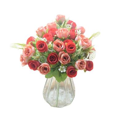 China Silk fabric and plastic artificial roses artificial red rose are used for living room decorations bedroom decorations gifted by lovers for sale