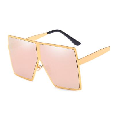 China Oversized Square Fashion 2020 Fashion Sun Glasses Luxury Metal Frame Women Sunglasses for sale