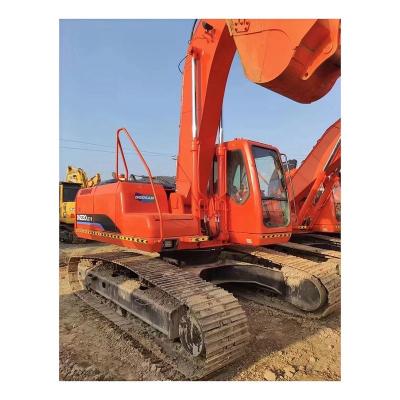 China 220LC-7 215-7 crawler best-selling used doosan excavator 0.8m; ³ for sale