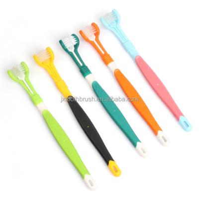 China Indestructible Disposable Three-Head Pet Cat Dog Toothbrush Hot Sale Dog Toothbrush 3 Side Toothbrush for sale