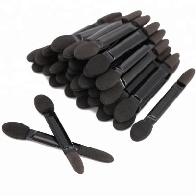 China Easily Apply 50pcs Per Bag Oval Slant Disposable Dual Sided Eyeshadow Sponge Applicator Brush Eyeliner Brush Makeup Tool for sale