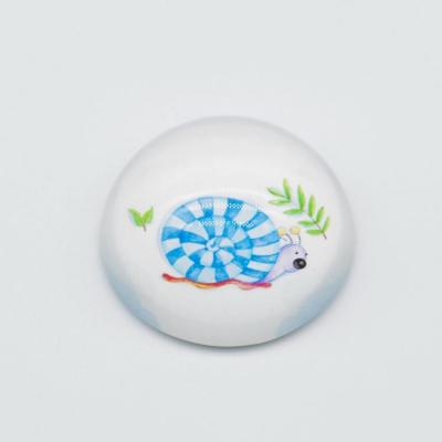 China JY China Manufacture Wholesale Custom Crystal Glass Dome Paperweight Half Ball Crystal Gifts for sale