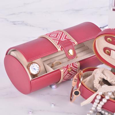 China Portable Red Leather Jewelry Roll for Medium Travel Size and Lightweight Jewelry Storage Organizer for Ring and Watch Earing for sale