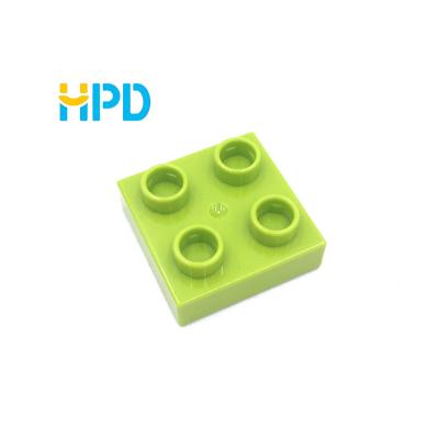 China Construction Toy New 2x2 colorful dots large classic moc blocks diy building blocks kids building toys and model making toys for sale