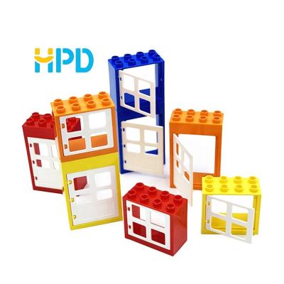 China Creative Building Toy Assembly ABS Plastic Child Building Block Window Belt Door Frame Accessories Brick Toys Great For Children for sale