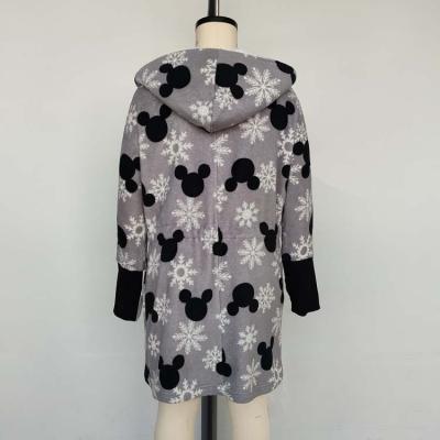 China Super Soft QUICK DRY Gray Custom Mouse Snowflake Printed Flannel Sleep Robes Warm Women To Shear Sleepwear for sale