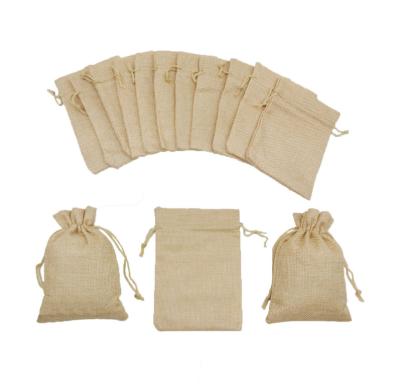 中国 Gunny Burlap Fabric Drawstring Dust Bag Linen Pouch Personalised 販売のため