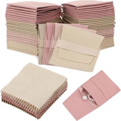 Chine Folding Suede Velvet Jewelry Gift Bags Packaging Envelope Flap Microfiber Pouch à vendre