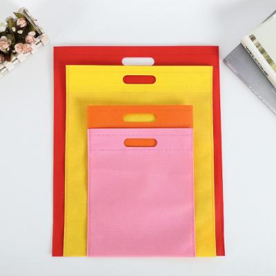 China Wholesale Different Size Available Rainbow Colors 65gsm Enviroment Friendly Resuable Non Woven Gift Bag for sale