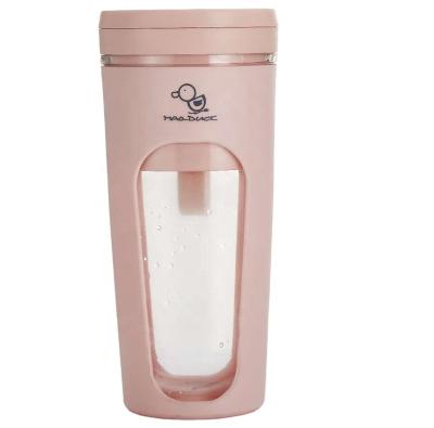 China Household USB Rechargeable Portable Blender Fruit To Juice Easy Carry Personal Use for sale