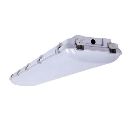 China 140lm 155W IP67 LED Triproof A prueba de agua ajustable 3CCT Iluminación de vapor para almacén en venta