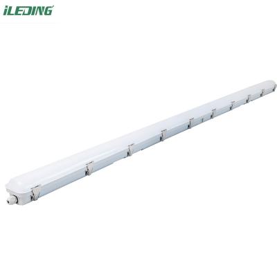 China Material PC 8FT 110W LED Vapor Tight Tri Proof Light IP66 NEMA 4X para el lavado de automóviles de granja en venta