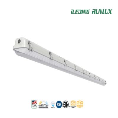 中国 Energy-Saving and Dustproof LED Vapor Tight Light for Warehouse and Garage Lighting 販売のため