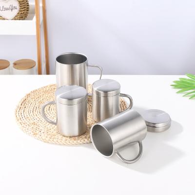 China Double Wall Stainless Steel Coffee Mug Travel Sustainable Water Cup Insulated Coffee Mug With Handle And Lid for sale