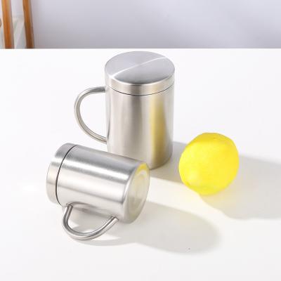 China Sustainable Milk Beer Mug Vacuum Insulated Double Wall Coffee Mug Custom Logo Stainless Steel Cup Camping With Handle for sale