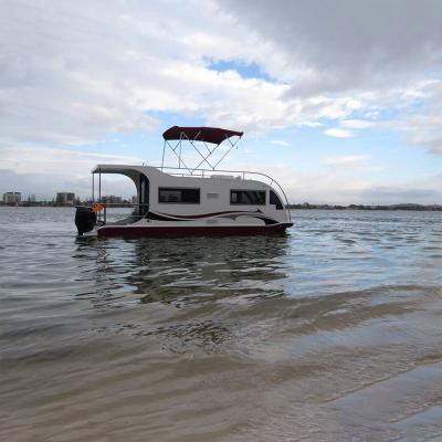 China Modern Luxury Floating Prefab Hotel Villa Prefab Houses Mobile Resort Houseboat Customized Floating Water House Modular House for sale