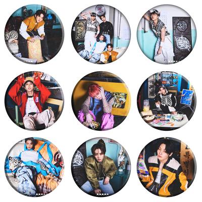 China The Other Kpop Idol Group Lost Beast Kids S-CLASS Brooch Tinplate Badge Button 5 STAR Pin Badge for sale