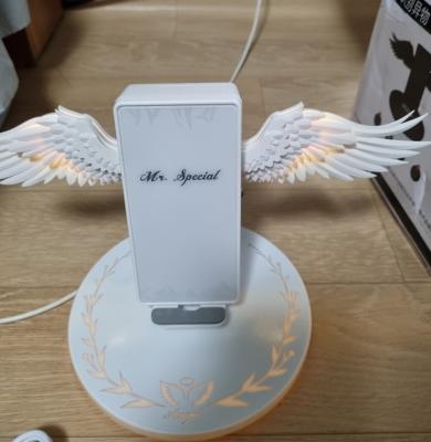 China UniversalÂ   Best Price Angel Wings 10W Desktop Wireless Charger with LED Light Vertical for Apple and Android Mobile Phones for sale