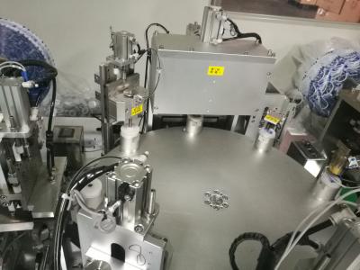 China Automatische Ausrüstung Elektrische Flaschenverschlussmaschine 50 Hz CE-Zertifikat zu verkaufen