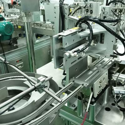 China Vervaardigingsmachine voor het monteren van Euro-kappen 220V / 50Hz Automatisch Te koop