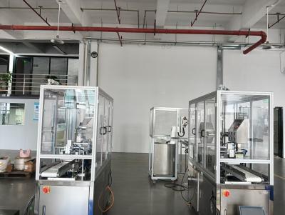 China Servomotorgetriebene automatische Verpackungsmaschine für ein präzises Anlegen und kein Materialleck während der Verarbeitung zu verkaufen