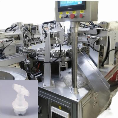 China Precieze montagepositie Euro Cap Montage Machine voor IV Soft Bag Caps en Ports Lassen met servomotor Te koop