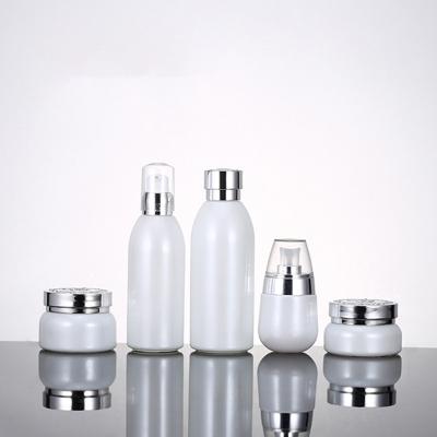 China New Glass Bottle Cosmetic Toner Cream Bottle Empty Bottle Press Pump Head B543 for sale