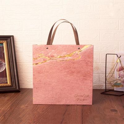 China Recyclable Simple Tote Bag Gift Box Birthday Wedding Paper Accessories Marbled Boutique Paper Bag P511 for sale