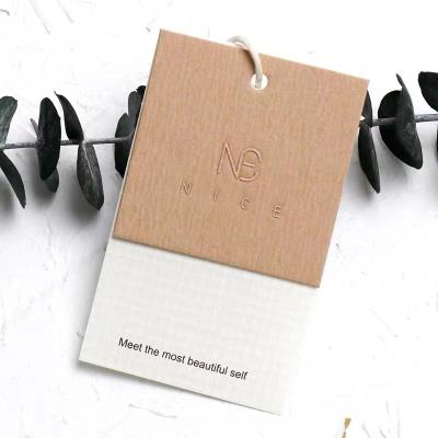 China Hot Selling Luxury Customizable Paper Eco-friendly Hang Tag D306 Logo Shape Clothes Label Eco Packaging Wholesale for sale