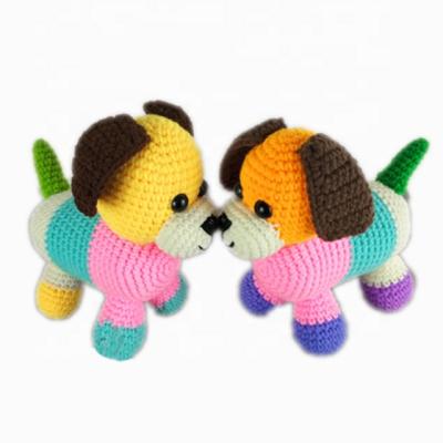 China New Custom Amigurumi Rainbow dog crochet hand made toys knit doll en venta