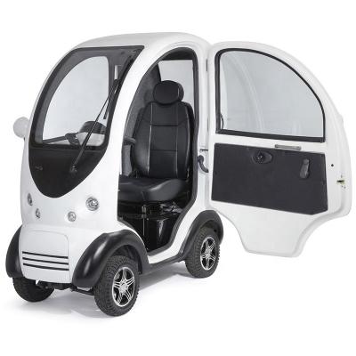 China Unisex Fully Enclosed Electric Mobility Scooter Outdoor Cabin Scooter for Older and Handicapped for sale