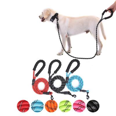 China Personalized Amazon Top Seller Strong Dog Leash Pet Leashes Reflective Leash For Small Medium Large Dog Drag Pull Tow Golden Retriever for sale