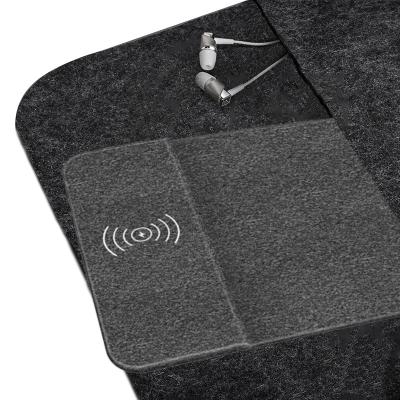 China Wholesale Good Quality Water Resistance Mouse Pad Custom Office Mat With Wireless Charger For Iphone for sale