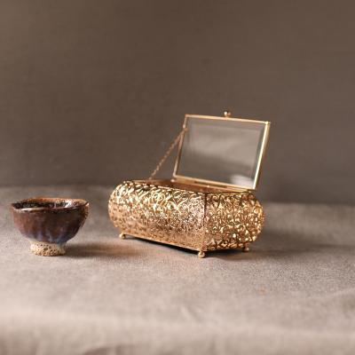 China Hot Sale Metal Jewelry Box Imitation Gold Jewelery Storage Necklace Ring Jewelry Box Makeup Organization Luxury Glass Storage Box for sale