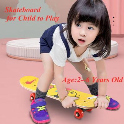 China Professional Price 2406 Child Skateboard Portable Four Wheel Skateboard Kid Skateboard Cheap Price Board 2406 for sale