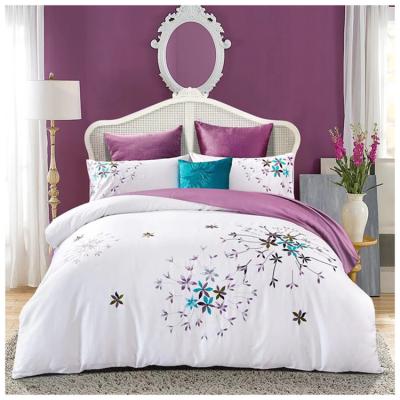 China Nondisposable Hot Sales 100% Cotton Fabric For Bedding Set Embroidered Luxury 300TC for sale