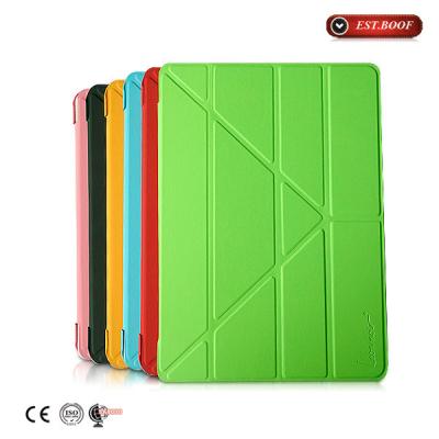 China Cubierta verde del cuero del soporte de la caja del cuero de la tableta del plegamiento para el aire del iPad en venta