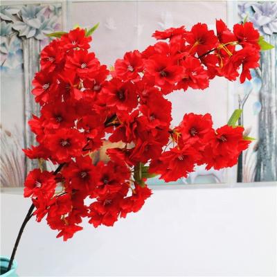 China Wholesale White Cherry Blossom Branches Wedding and Party Decoration Artificial Silk for Indoor Wedding Decorations for sale