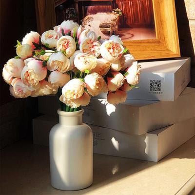 China Festival Manufacturers Wholesale Flower Head 27 Camellia Faux Silk Camellia Flower for Wedding Decoration for sale